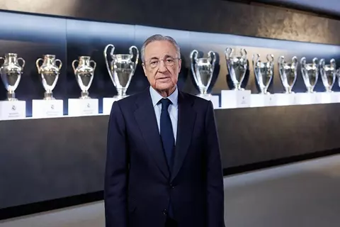 بيريز يحسم الجدل: لن أستقيل من رئاسة ريال مدريد