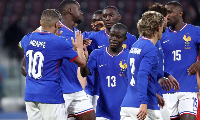 France and Senegal open Group I in heavyweight clash