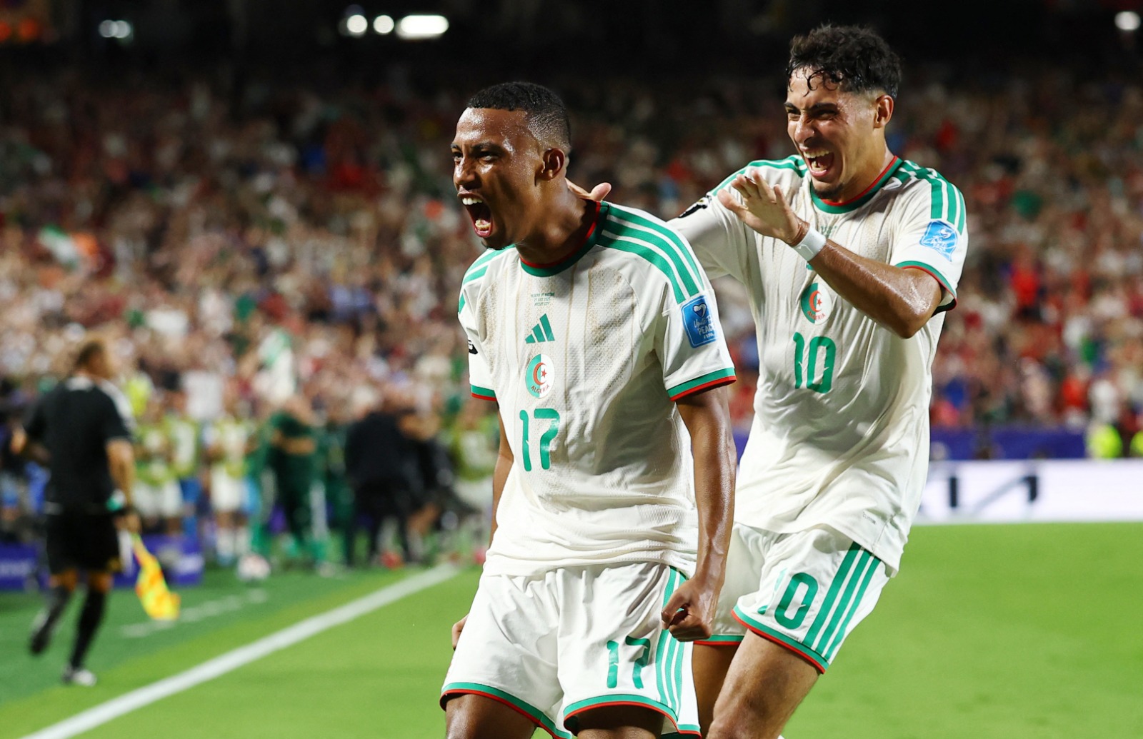 Algeria draw with Austria and reach Round of 32