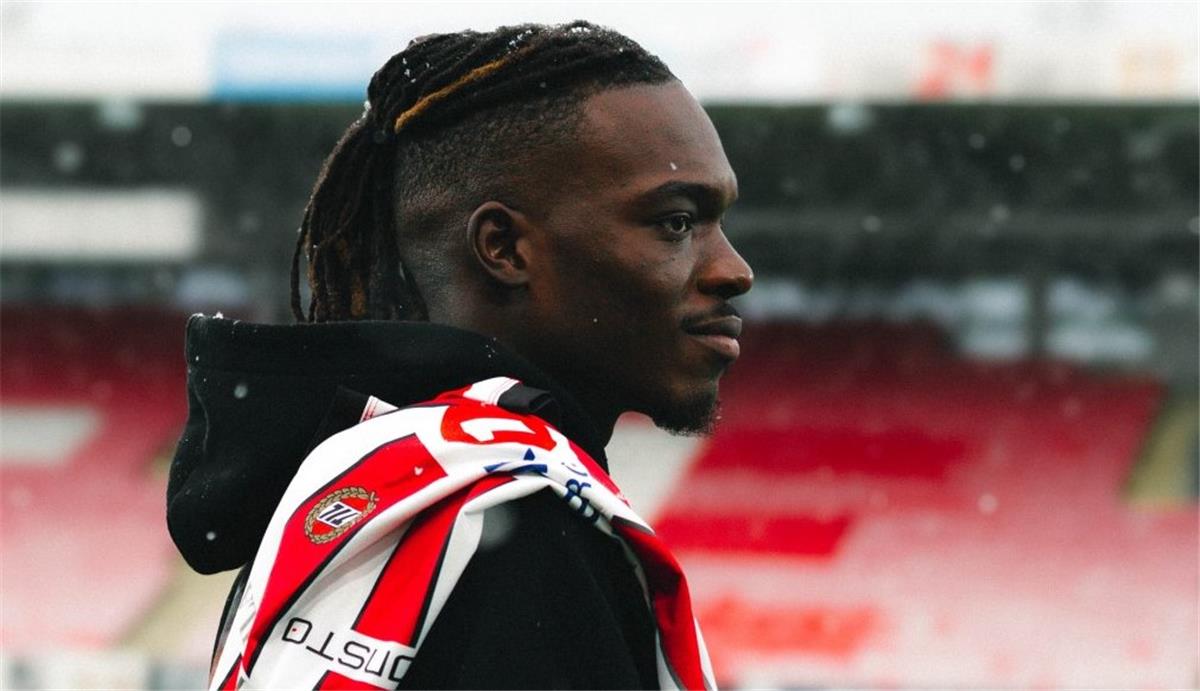 تطور جديد بصفقة كامويس للأهلي.. ترومسو يرفض الإعارة ويشترط البيع