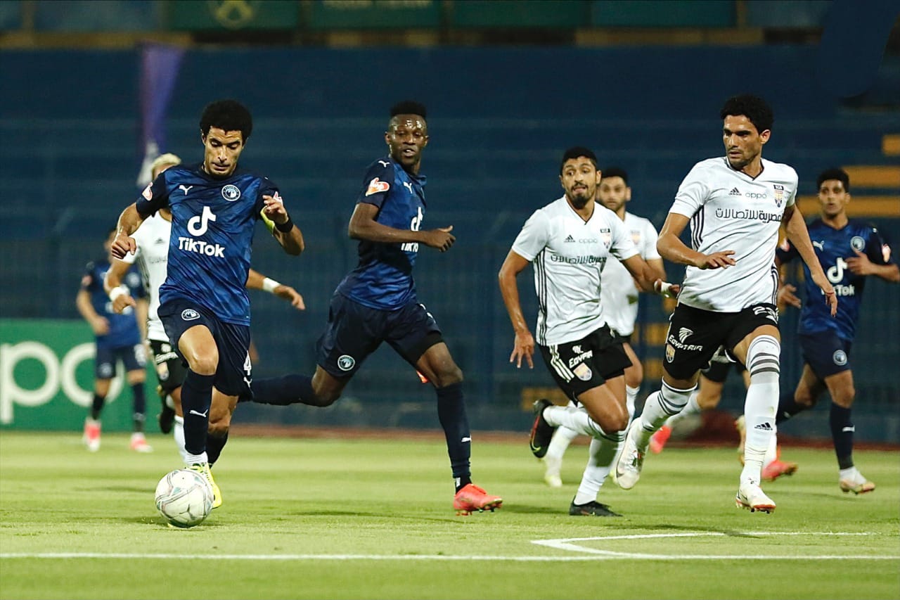 بيراميدز يصطدم بالجونة في الجولة 16 بحثًا عن ضغط الصدارة