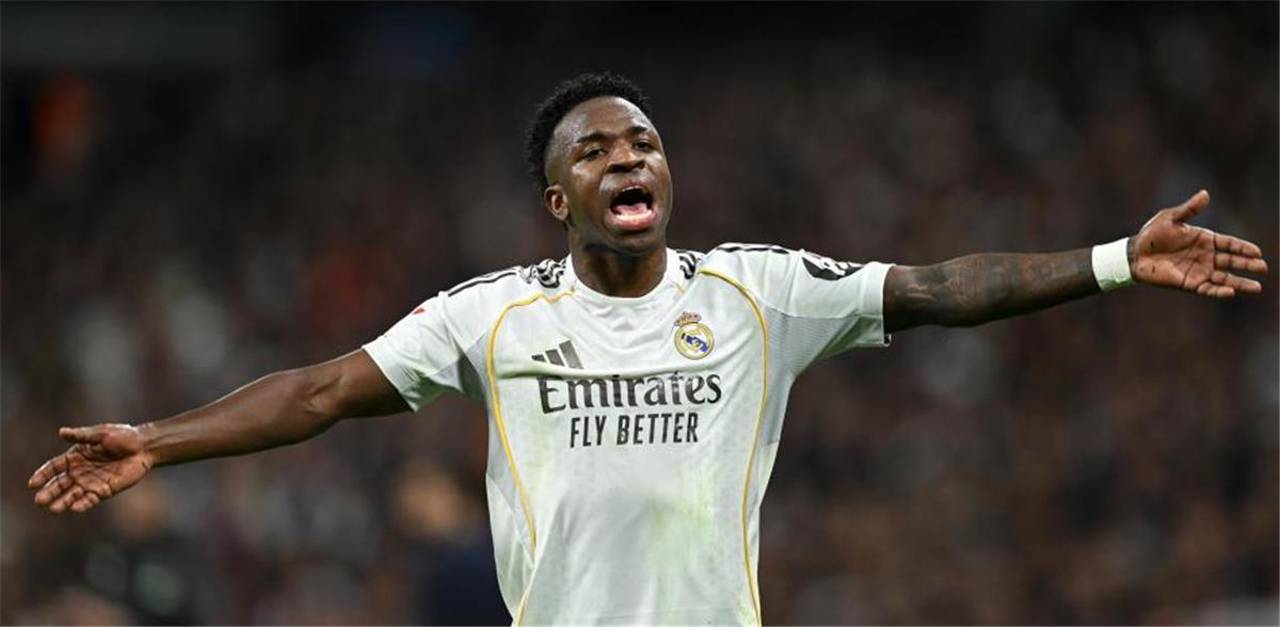 صافرات البرنابيو تُلاحق فينيسيوس أمام رايو.. والرد جاء داخل الملعب