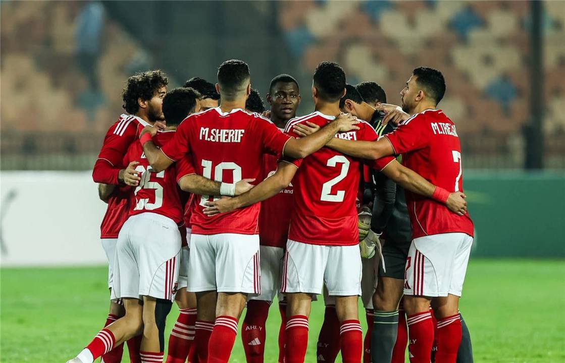 الأهلي يكشف إصابة عمرو الجزار.. وزيزو وتريزيجيه يقتربان من العودة