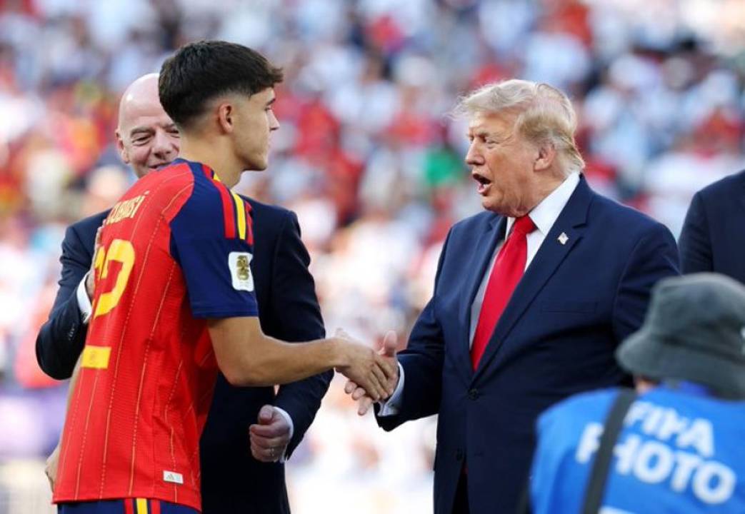 كوبارسي يتوج بجائزة أفضل لاعب شاب في كأس العالم
