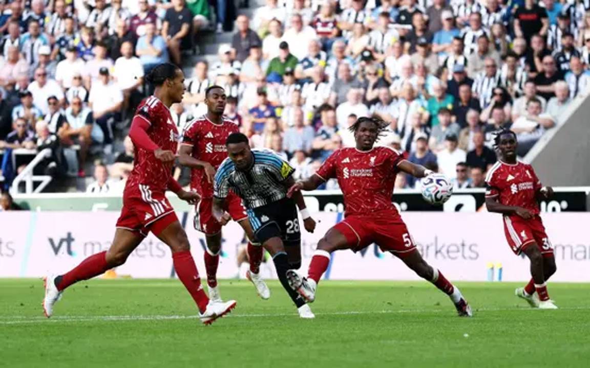 سوبوسلاي ينقذ ليفربول أمام نيوكاسل بركلة جزاء في الدقيقة 99