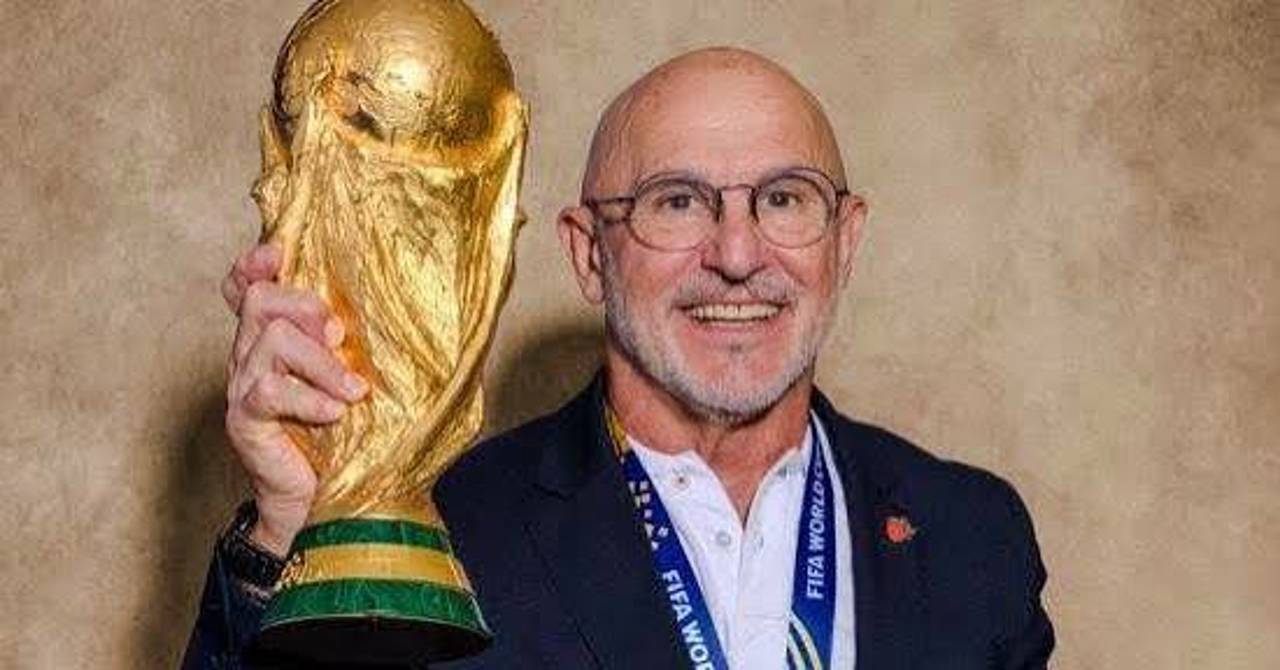 إسبانيا تجدد عقد دي لا فوينتي حتى عام 2032